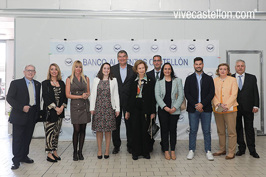 La reina Sofía visita las instalaciones del Banco de Alimentos de Castellón