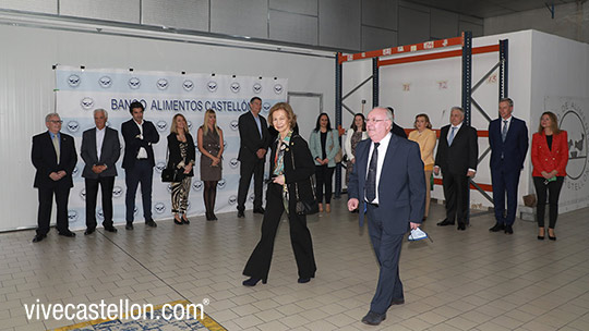 La reina Sofía visita las instalaciones del Banco de Alimentos de Castellón