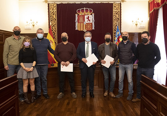 Preacuerdo para implantar la carrera profesional en la Diputación de Castellón y su Consorcio de Bomberos Preacuerdo para implantar la carrera profesional en la Diputación de Castellón y su Consorcio de Bomberos
