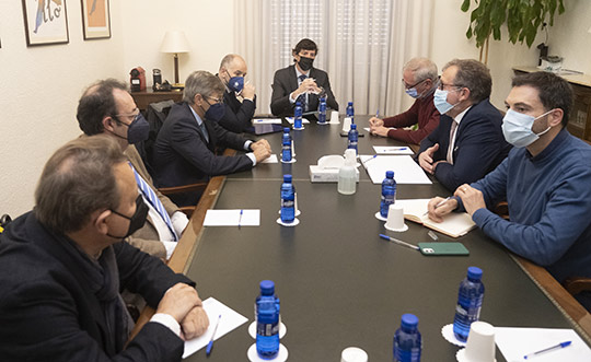 Martí celebra que el Gobierno escuche a la industria cerámica y reclama «medidas urgentes» para paliar la escalada en los precios del gas y la gasolina