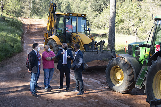 La Diputación de Castellón invertirá 2 millones de euros para limpiar, arreglar y mantener caminos y pistas rurales, un 33% más que en 2021