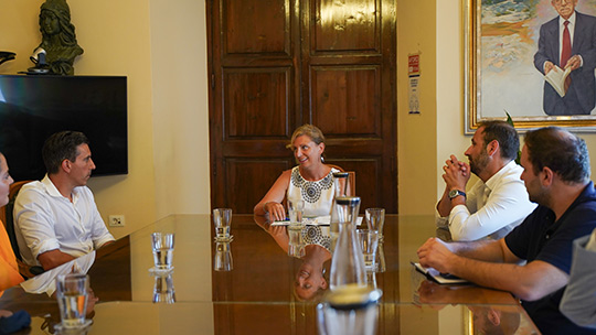 Marco recibe al nuevo presidente del CD Castellón, Haralabos Voulgaris Marco recibe al nuevo presidente del CD Castellón, Haralabos Voulgaris