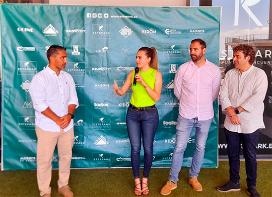 La Diputación de Castellón presenta el XIII Circuito Provincial de Beach Padel que se realiza en Cabanes, Benicàssim, Oropesa del Mar, Moncofa y Castelló