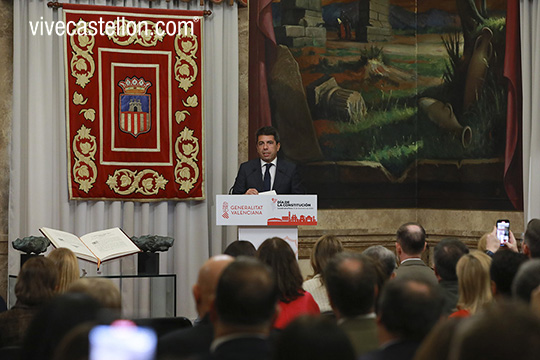 Marta Barrachina ensalza ´el compromiso de los castellonenses con la defensa de la Constitución´ y pide respeto para la Comunitat y la provincia Marta Barrachina ensalza ´el compromiso de los castellonenses con la defensa de la Constitución´ y pide respeto para la Comunitat y la provincia