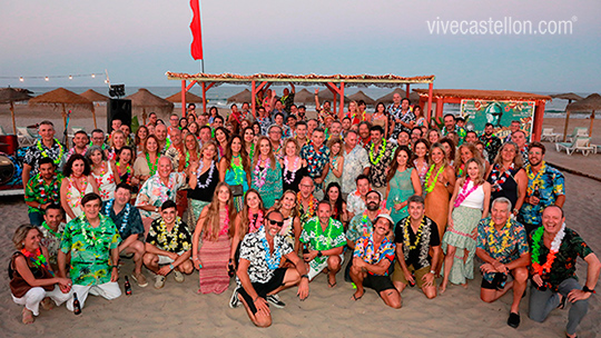 Manolo Armengot celebra su 50 cumpleaños con una fiesta hawaiana y rock party Manolo Armengot celebra su 50 cumpleaños con una fiesta hawaiana y rock party