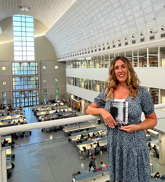 La escritora Marisol Artica Zurano presenta en Valencia su novela ´Los últimos de Páramo´