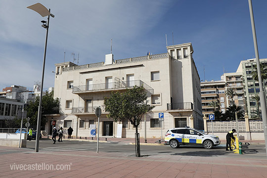 La Autoridad Portuaria firma el acuerdo de cesión del inmueble con el Ministerio de Defensa La Autoridad Portuaria firma el acuerdo de cesión del inmueble con el Ministerio de Defensa
