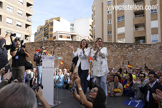 Concentración del Partido Popular contra la amnistía en Castellón