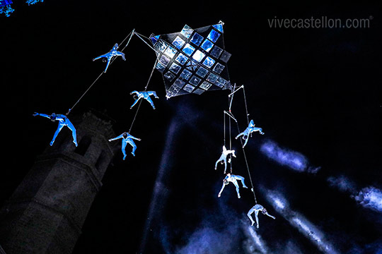 Más de 5.000 personas disfrutaron con el espectáculo del ballet Aerial Strada Más de 5.000 personas disfrutaron con el espectáculo del ballet Aerial Strada