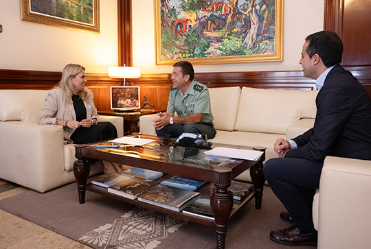 Marta Barrachina reactiva el convenio para la conservación de cuarteles de la Guardia Civil de la provincia 