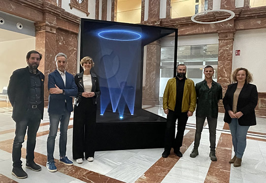 Una pieza de ‘light art’ abre el Menador a exposiciones del Consorci de Museus Una pieza de ‘light art’ abre el Menador a exposiciones del Consorci de Museus