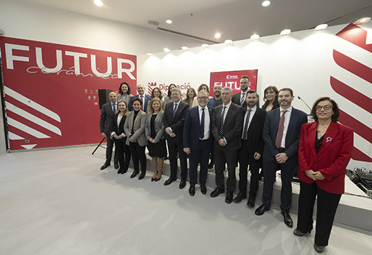 José Martí convoca en Cevisama a los alcaldes del clúster cerámico para firmar un documento que insta al Gobierno a mejorar el reglamento de ayudas a los sectores gas intensivos