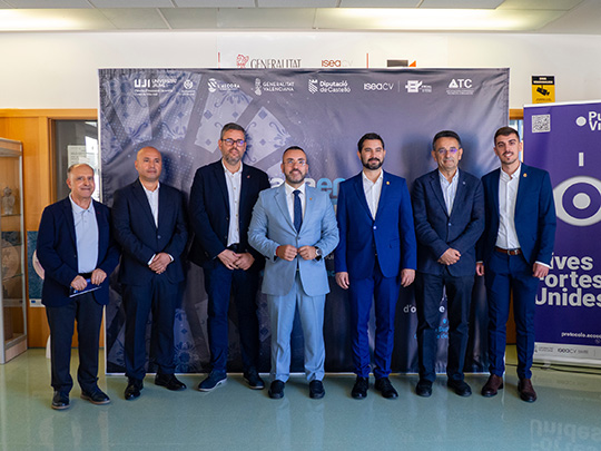 La UJI muestra las últimas tecnologías en imagen, materiales, agroalimentación, desinfección y robótica en la Feria Destaca en ruta La UJI muestra las últimas tecnologías en imagen, materiales, agroalimentación, desinfección y robótica en la Feria Destaca en ruta