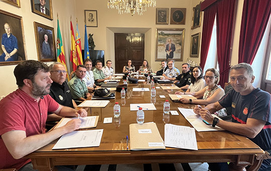 La Junta Local de Seguridad aborda el dispositivo para los actos San Juan y Sant Pere