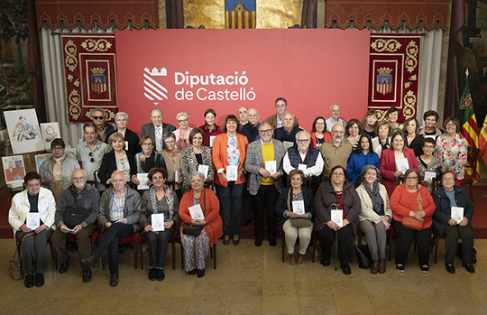 La Diputación de Castellón edita un libro recopilatorio de los textos presentados en el concurso de Microrrelatos de Personas Mayores 