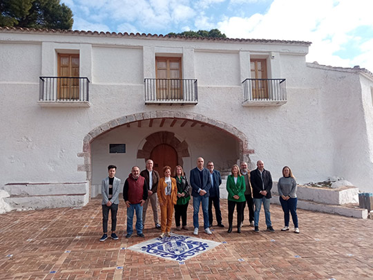 Som Castelló baja del ermitorio de la Magdalena con los 14 primeros números de la lista con la que concurre a las elecciones municipales del 28-M Som Castelló baja del ermitorio de la Magdalena con los 14 primeros números de la lista con la que concurre a las elecciones municipales del 28-M