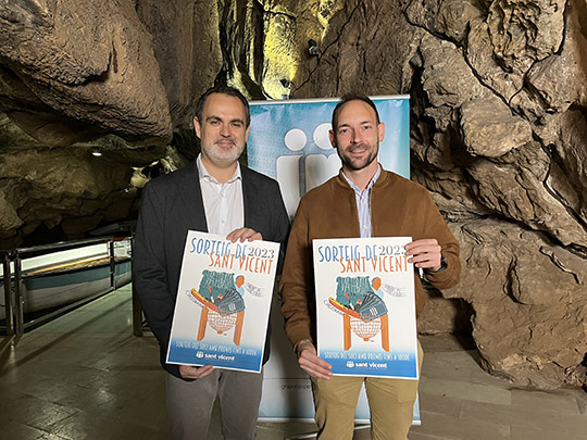 El Ayuntamiento de la Vall d’Uixó y la Caixa Sant Vicent se alían para promocionar les Coves de Sant Josep 