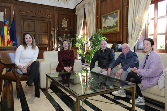 La alcaldesa se compromete a trabajar de la mano de AFDEM para prestar el mejor servicio a las personas que sufren enfermedad mental