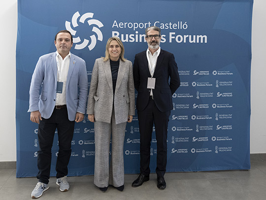 Marta Barrachina: “Nuestro aeropuerto se ha consolidado como una infraestructura estratégica para la provincia demostrando un crecimiento significativo y una gestión orientada a la conectividad y la internacionalización”