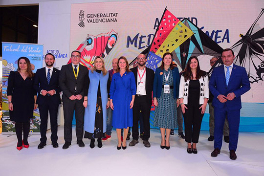 Castellón adelanta el inicio de la temporada estival y pone en valor sus playas con el Festival del Viento