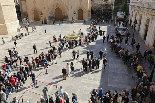 Reparto de récord: los castellonenses agotan los 40.000 ejemplares del programa de fiestas en apenas día y medio