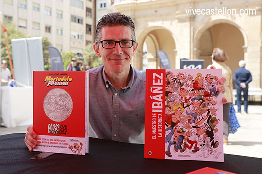 El VI Salón del Cómic llenó de vida la plaza Mayor de Castellón