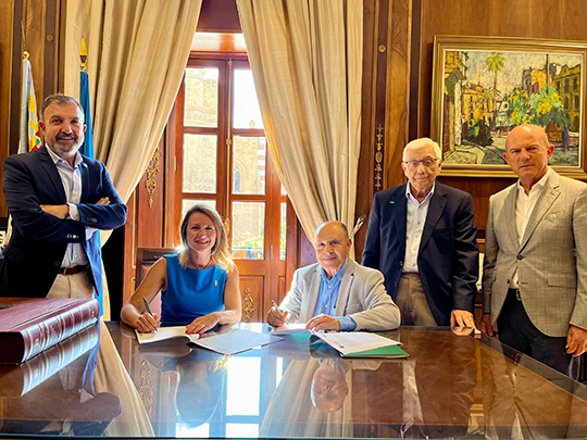 El Ayuntamiento de Castellón renueva el convenio con la asociación SECOT para el asesoramiento a emprendedores El Ayuntamiento de Castellón renueva el convenio con la asociación SECOT para el asesoramiento a emprendedores
