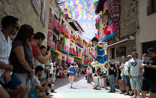 La Diputación de Castellón activa las ayudas destinadas a entidades sin ánimo de lucro para sufragar los gastos para la decoración de las calles del 55 Sexenni de Morella 
