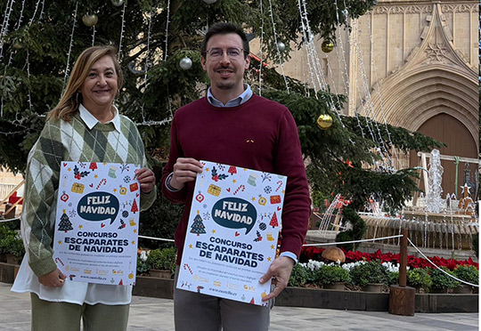 Un total de 32 comercios participan en una nueva edición del Concurso de Escaparates Navideños 