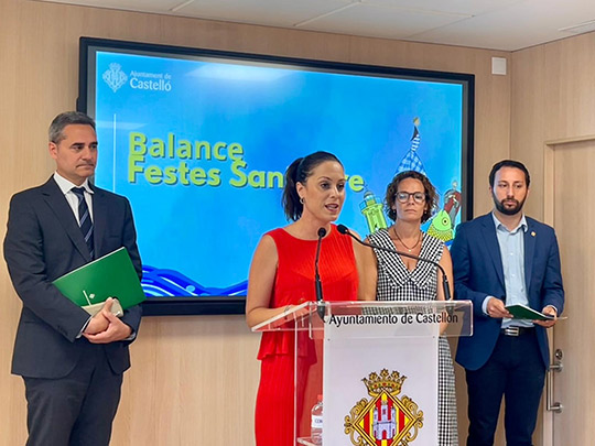 El gobierno municipal hace balance de unas fiestas de Sant Pere multitudinarias, con más seguridad y un aumento de la limpieza 