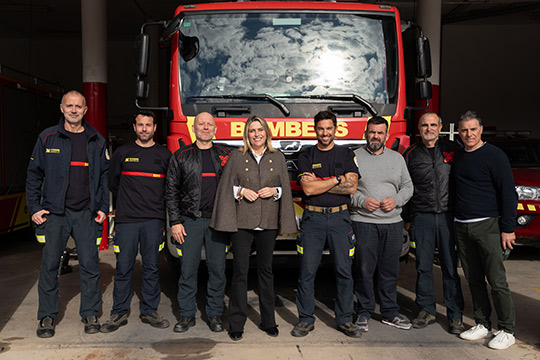 Marta Barrachina reconoce la labor y profesionalidad de los efectivos del Consorcio Provincial de Bomberos Marta Barrachina reconoce la labor y profesionalidad de los efectivos del Consorcio Provincial de Bomberos