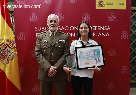 Entrega de premios del XI concurso literario escolar ´Carta a un militar español´ Entrega de premios del XI concurso literario escolar ´Carta a un militar español´