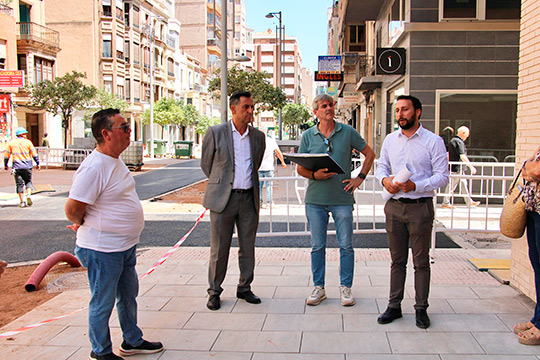 Las obras de la Zona de Bajas Emisiones en la calle Navarra finalizarán tres meses antes de lo previsto