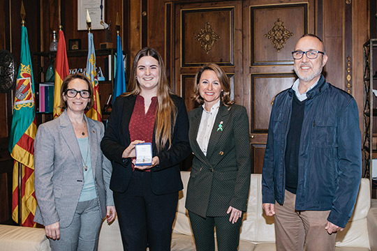 Begoña Carrasco recibe a Marta Mateu Na Violant d’Hongria 2025 