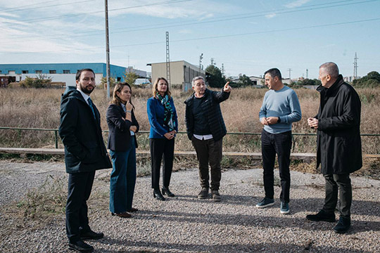 Begoña Carrasco visita los campos federativos que serán recuperados para el deporte base de Castellón en 2026