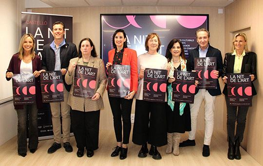 Más de 120 propuestas multidisciplinares y 500 artistas dan pulso en Castellón a una Nit de l’Art que se proyecta por 80 escenarios urbanos