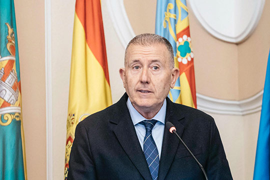 Castellón aprobará una declaración institucional para aumentar la plantilla de examinadores y reducir listas de espera en el carnet de conducir