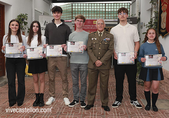 Entrega de premios del concurso literario 205 Carta a un Militar Español