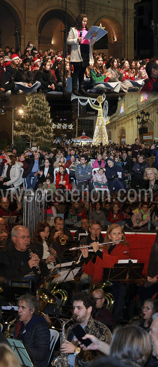 Concierto de villancicos ´Nadales a la Plaça Major´