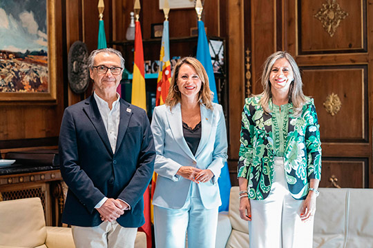 El Ayuntamiento de Castellón, la Fundació Caixa Castelló y CaixaBank recuperan el histórico Premio CAPLA de dibujo escolar