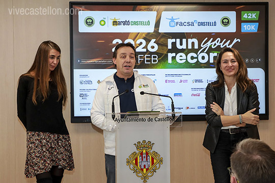 El Ayuntamiento de Castellón acoge la presentación oficial de Marató bp Castelló y 10k FACSA Castelló que registra un 10% más de inscripciones