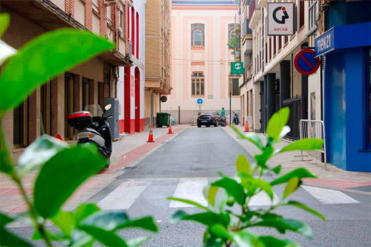 La Zona de Bajas Emisiones II avanza en las calles Germanías, Rosell y Pedro Aliaga donde ha concluido la pavimentación  La Zona de Bajas Emisiones II avanza en las calles Germanías, Rosell y Pedro Aliaga donde ha concluido la pavimentación