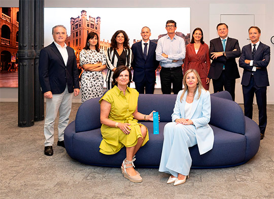 CaixaBank galardona a Myriam Gimeno, Consejera Delegada de Nealis, con el ‘Premio Empresaria’ en la Comunitat Valenciana