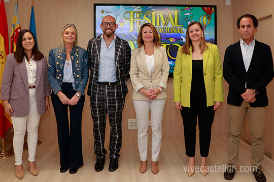 El Festival del Viento más internacional se convierte en el mejor reclamo turístico de las playas de Castellón y antesala del verano