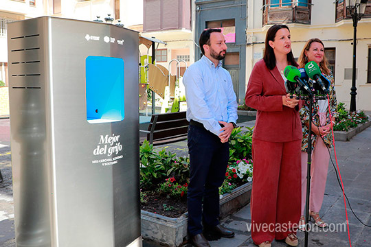 Castellón activa cinco nuevos puntos de agua potable refrigerada para combatir el calor este verano Castellón activa cinco nuevos puntos de agua potable refrigerada para combatir el calor este verano