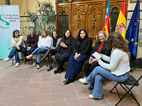 El Trabajo Social de Castelló reivindica la fuerza de lo colectivo en una jornada por su Día Mundial centrada en la intervención en emergencias