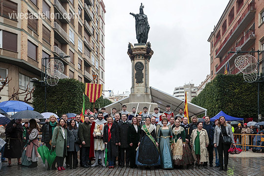Homenaje al rey En Jaume I en el 75 aniversario de la Germandat dels Cavallers de la Conquesta