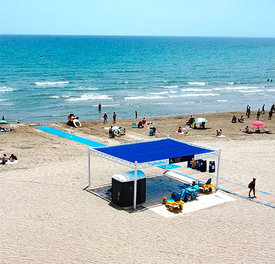 Castellón consolida unas playas más accesibles con nuevos recursos e infraestructuras adaptadas