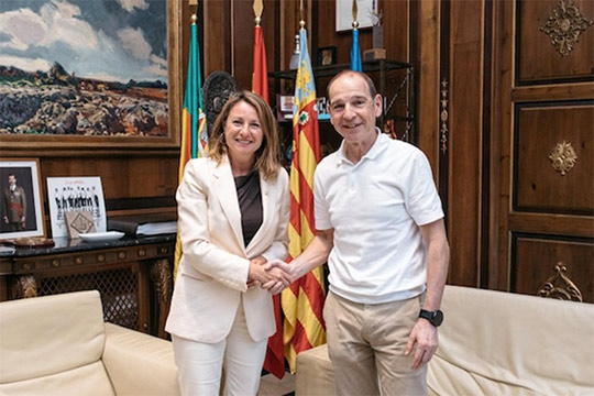 Motorocasión Castellón ultima detalles en una reunión con la alcaldesa de Castellón Motorocasión Castellón ultima detalles en una reunión con la alcaldesa de Castellón