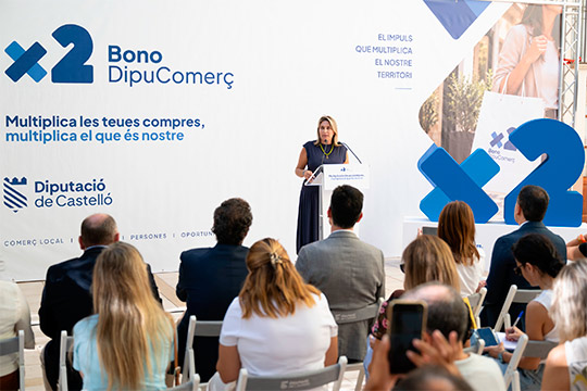 La Diputación de Castellón incentiva el consumo local y generará 4 millones de euros en la economía de la provincia a través del Bono DipuComerç